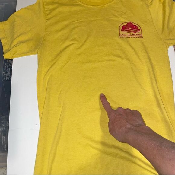 Vintage yellow lifeguard water park T-shirt summer pool party 🎉 - Picture 3 of 7